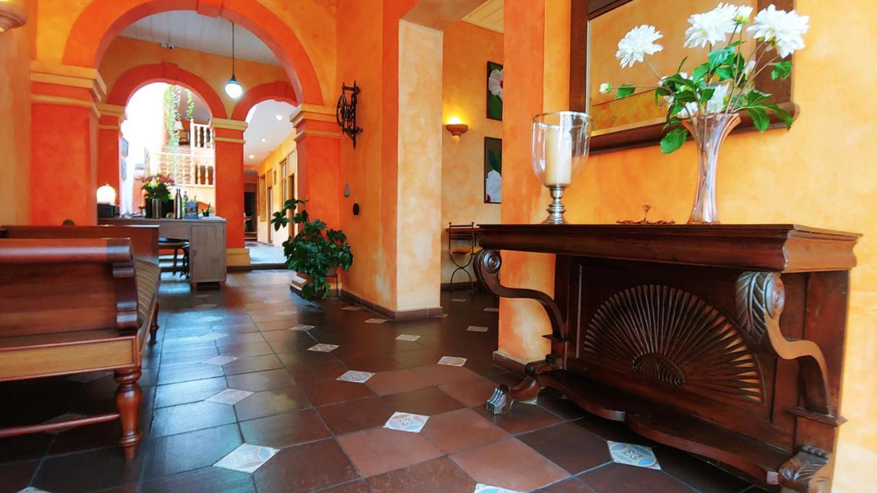 Hotel Boutique Casa Montalvo Куенка Екстер'єр фото
